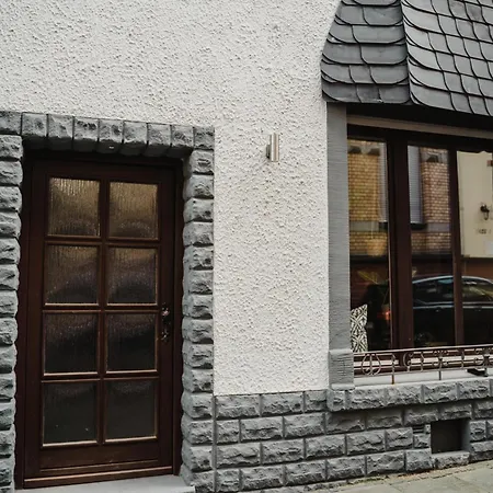 I Gemuetliches 1-zimmer-apartment & Eigenes Bad I アパート コブレンツ