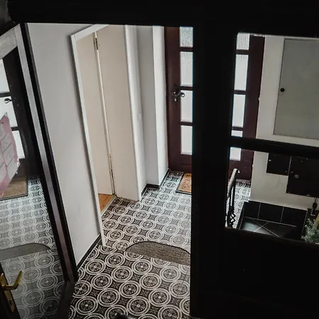 Апартаменты I Gemuetliches 1-zimmer-apartment & Eigenes Bad I *