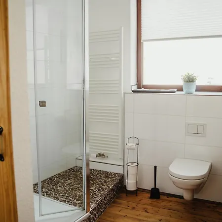 I Gemuetliches 1-zimmer-apartment & Eigenes Bad I Апартаменты *