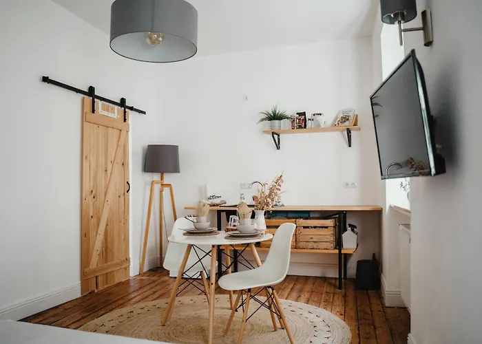 I Gemuetliches 1-zimmer-apartment & Eigenes Bad I * Κόμπλεντς