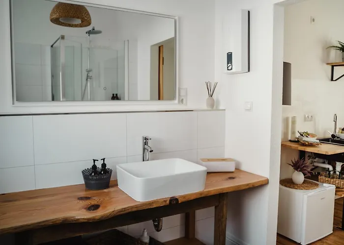 I Gemuetliches 1-zimmer-apartment & Eigenes Bad I Daire *